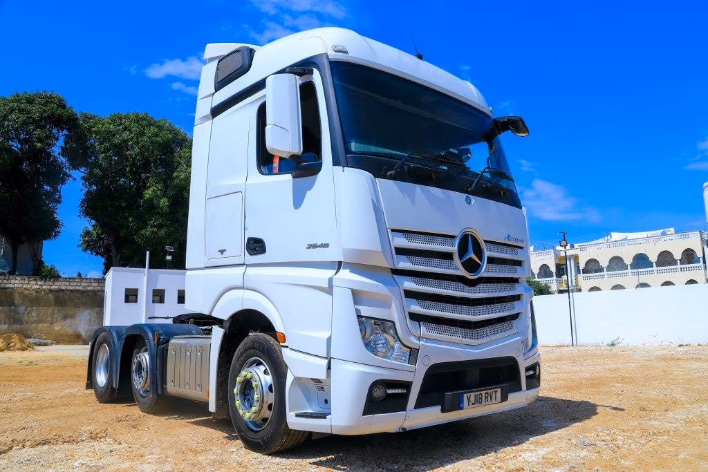 Euroswift Trucks Limited 9 MERCEDES-BENZ ACTROS 2546
